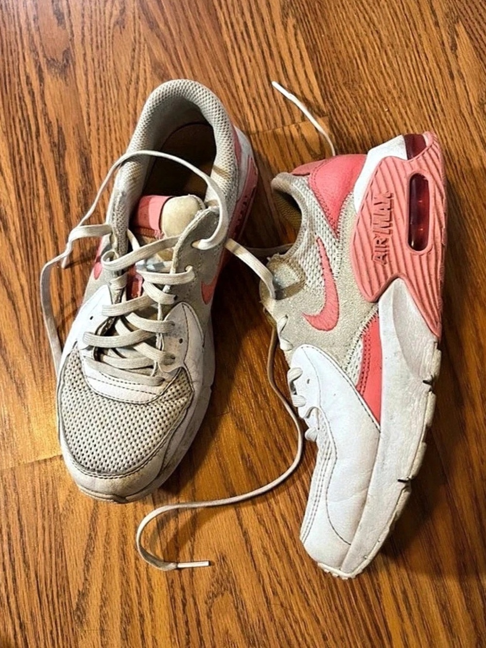 Nike Air Max Excee Shoes Sneakers Women's Size 8 White Pink Running Sneakers